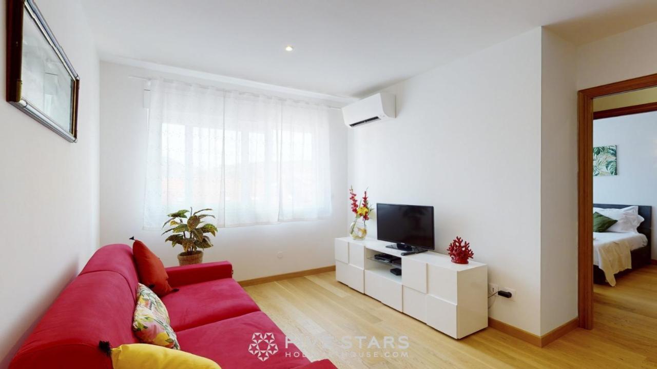 Appartamento Zhara Five Stars Holiday House - Generale Nizza